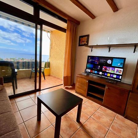 Apartamento con piscina en la Playa de Arena Puerto de Santiago  Exterior foto